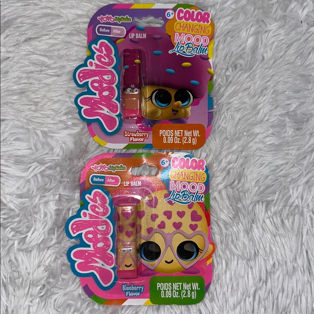 Moodies Color Changing Lip Balm Set Strawberry and Blueberry
